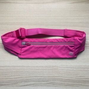 Lululemon Fast and Free Running Belt